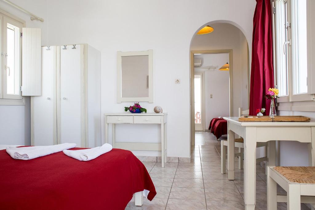 Marili Apartments Studios Parasporos Ruang foto